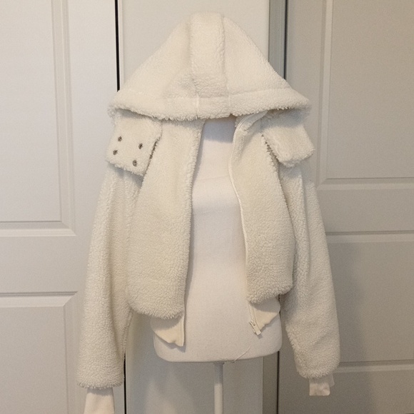 ALO Yoga Foxy Sherpa Jacket Ivory Size XS - Picture 7 of 11